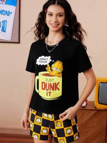 GARFIELD | SHEIN Women's Cute Casual Versatile Cool Street Cartoon Cat Print Black T-Shirt & Shorts Set, Back To School Clothes, Summer & Fall - Black - View 4