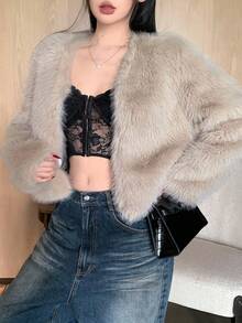 DAZY 修身时尚又充满活力的百搭蓬松女式外套 - 卡其色 - 查看 1