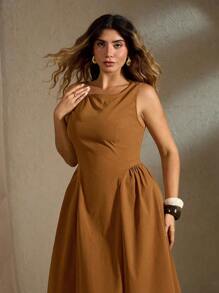 Roveilla Vestido plisado entallado de corte evasé en color liso para mujer de talla grande