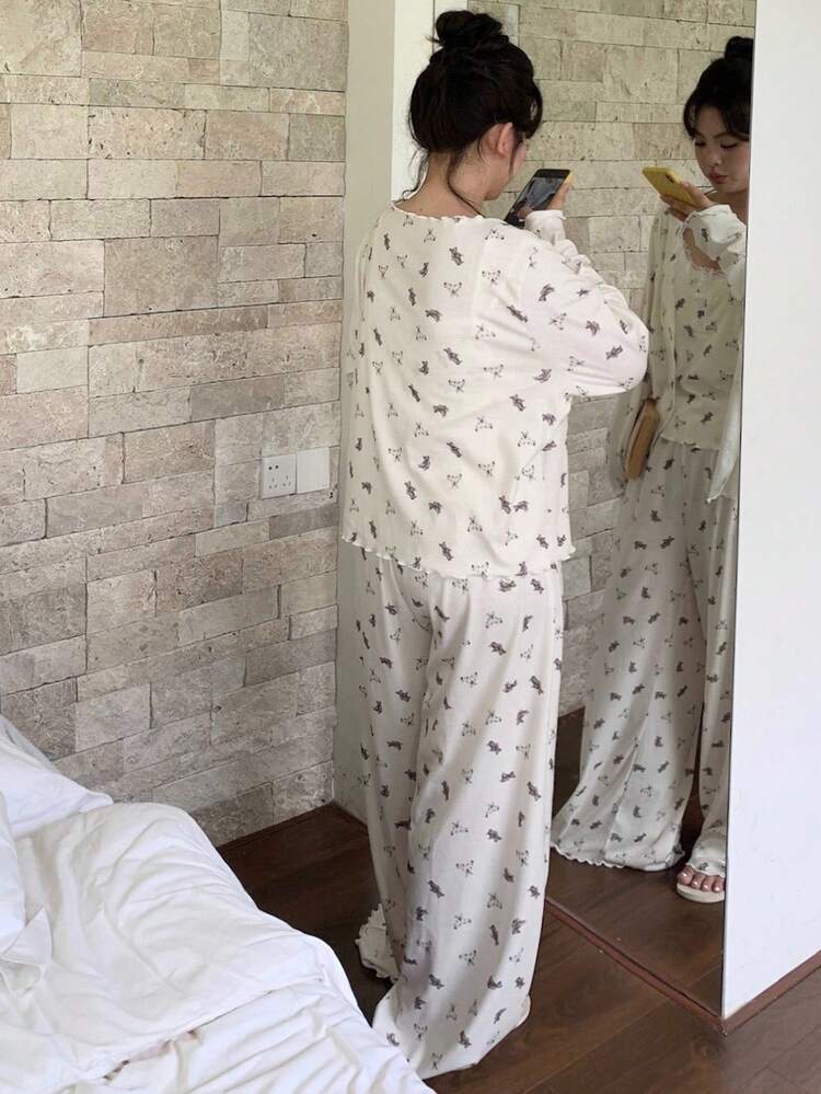 Dazy Plus 3pcs Plus Size Women Floral Print Cami Top, Loose Robe And Elastic Waist Pants Pajama Set, Fall Winter Clothes