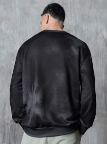 BATMAN X SHEIN Men Letter & Racing Car Graphic Crew Neck Long Sleeve Batmobile Graphic Black Sweatshirt