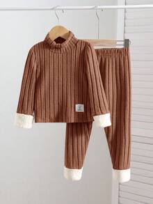 SHEIN 2pcs Young Boy Simple Letter Decor Stand Collar Long Sleeve Top And Long Pants Fleece Trim Pajama Set - Brown - View 3