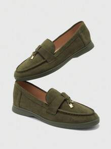 CUCCOO BIZCHIC 女式绒面革舒适平底乐福鞋，军绿色鞋子，适合通勤、户外、购物、工作、日常穿着，百搭 - 軍綠色 - 查看 6