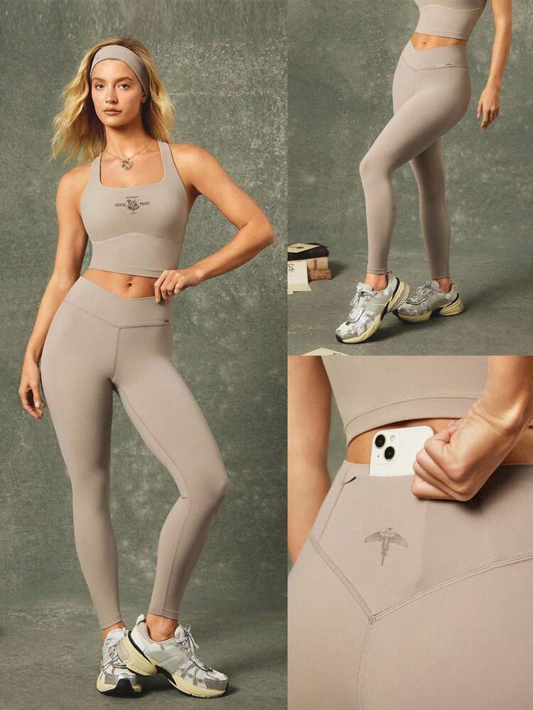 GLOWMODE X Harry Potter 24" FeatherFit™ Sweat-Wicking Soft Stretchy Crossover Waist Silicone Label Back Graphic Waist Pocket Leggings Low-Impact Yoga Pilates Barre Studio Daily Casual Wear