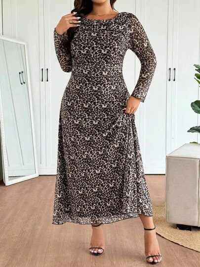 SHEIN Frenchy Váy maxi in họa tiết tie dye có mũ trùm đầu cỡ lớn dành cho nữ, váy suông rộng thanh lịch, thời trang, xuân/hè mới, vải lưới mềm mại, độ co giãn cao, cỡ lớn