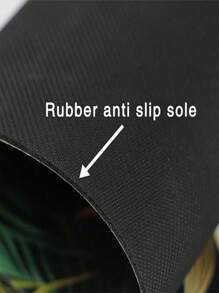 SHEIN 1pc Silicone Bathroom/Kitchen Mat, Black & White Patchwork Pattern, Lightweight, Cushioned, Anti-Fatigue, Water-Absorbent, Non-Slip, Suitable For Kitchen, Bathroom, Entryway, Laundry Room, Luxury Minimalist Style - Black and White - View 9