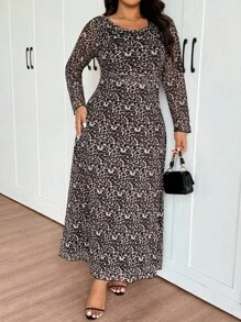 SHEIN Frenchy Plus Size Women's Hooded Tie Dye Print Maxi Dress, Elegant Loose Soft Mesh Fabric High Elasticity, Beige, Autumn, Wedding Guest Casual Fashionable - Multicolor - View 4