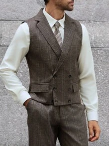 Manfinity Bizformal 精选优质面料，柔软舒适，亲肤透气，挺括有型，不易变形。经典的棕色格纹设计融合了复古与现代风格。是送给男友、丈夫、父亲或朋友的理想礼物，彰显品味与关怀。适合商务会议、婚礼、派对、约会和日常通勤等各种场合，百搭实用，彰显现代男士的个性魅力。男士棕色格纹西装马甲 - 咖啡棕 - 查看 3