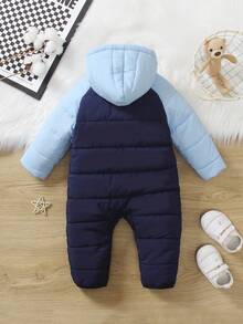 SHEIN 1pc Toddler Boys' Autumn/Winter Thickened Casual Color Block Quilted Long Sleeve Hooded Zipper Jumpsuit, 6M-3T, Children Jumpsuit, Infant Jumpsuit, Toddler Quilted Jumpsuit Jacket, Toddler Hooded Thick Jumpsuit, Toddler Autumn/Winter Jumpsuit, Toddler Outdoor Ski Wear Baby Boy Snowsuit Winter Baby Clothes Boy Baby Winter Jumpsuit Toddler Snowsuit Baby Boy Baby Girl Unisex Infant Toddler Winter Hooded Jumpsuit Fall - Royal Blue - View 2