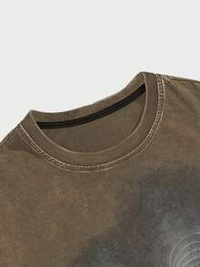 ROMWE MEN Grunge Punk 休闲宽松个性时尚夏季圆领短袖男士T恤，2000年代风格 - 咖啡棕 - 查看 3