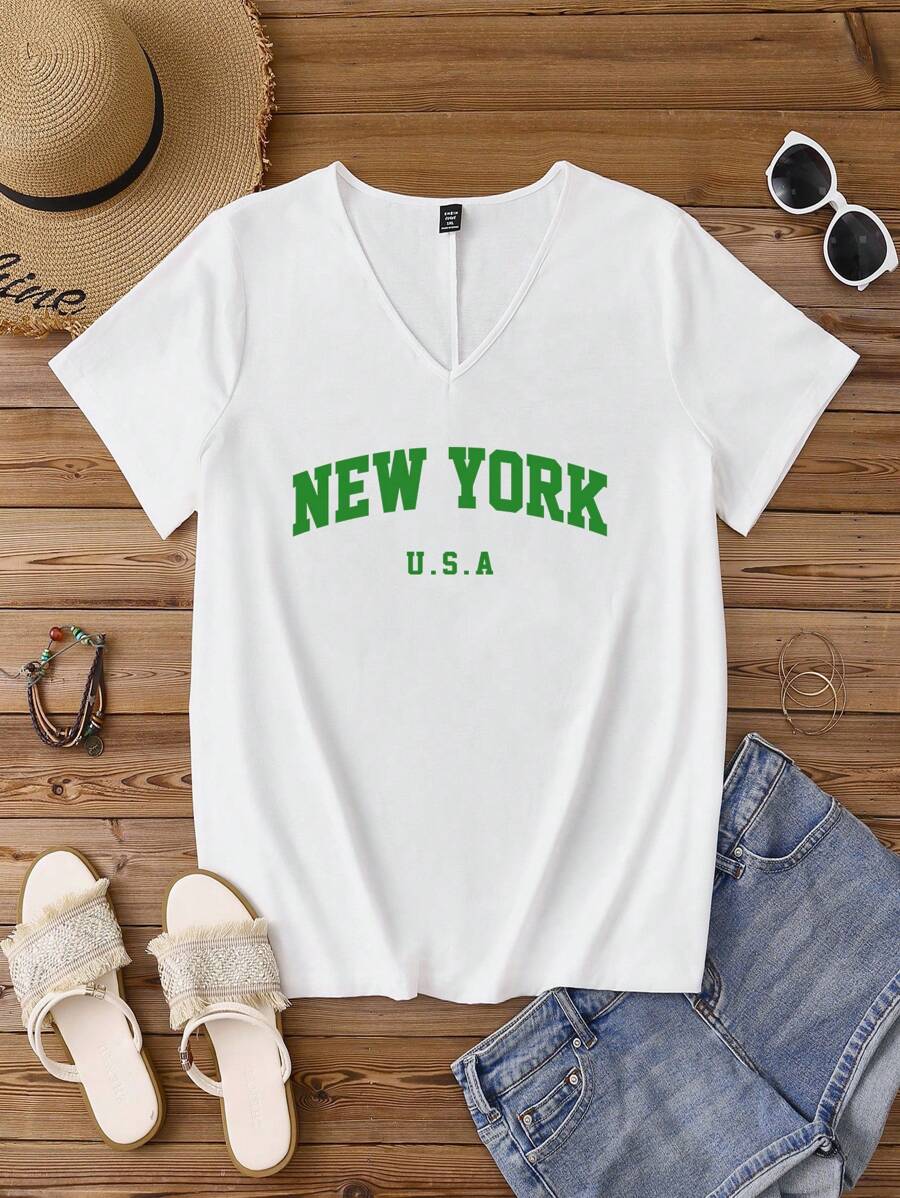 EMERY ROSE 大码女式纽约字母图案 V 领短袖 T 恤，休闲简约套头衫，夏季白色 T 恤女式