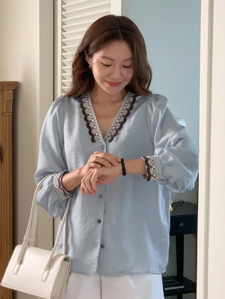 Loose Business Casual Splice Hollow Out Ribbon Splice Long Sleeve Chiffon Satin V-Neck Blouse For Women, Suitable For Spring, Summer, Autumn