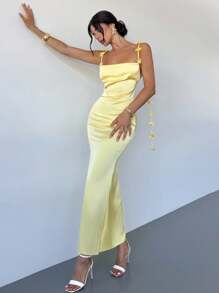 Firerie Vestido de verano elegante de mujer con camisola con flores 3D y espalda descubierta - Amarillo - Ver 9