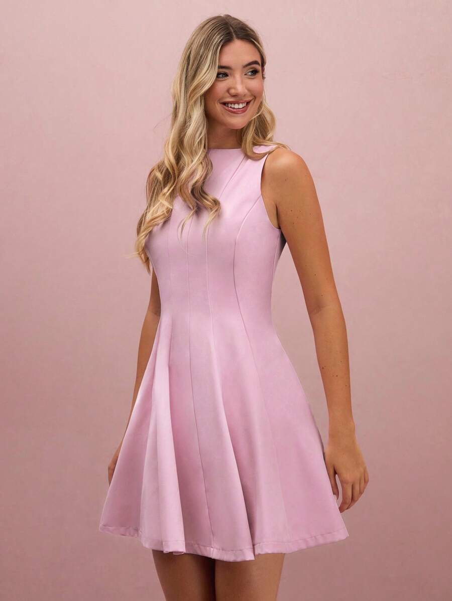 Enchnt 秋冬浪漫女士粉色船领露背无袖A字可爱公主迷你连衣裙 - 白色 - 查看 1