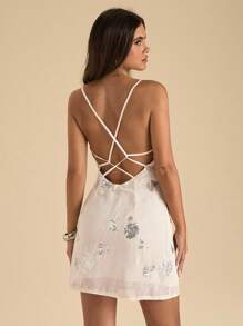 SHEIN BAE 女式夏季无袖3D花卉串珠露背连衣裙 - 杏色 - 查看 2