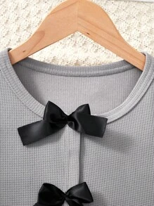 青少年女孩蝴蝶结装饰长袖夹克和连衣裙套装