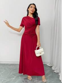 Modelyn Damen Einfarbiges Kleid mit asymmetrischem Rüschenkragen und Kurzarm, Sommer