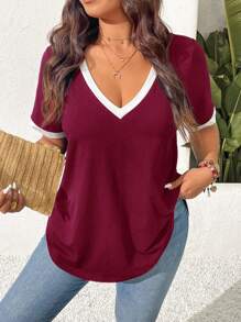 SHEIN Frenchy Camiseta casual de manga corta con cuello en V y bloques de color para mujer de talla grande, verano - Burdeos - Ver 6