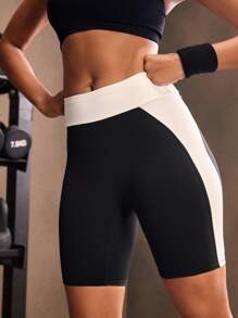 Powerista 撞色拼布高腰无缝运动短裤 - 黑與白 - 查看 5
