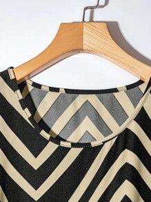 Franclia 女式条纹圆领蝙蝠袖短袖系带下摆休闲衬衫，适合大学穿着 - 黑色 - 查看 3