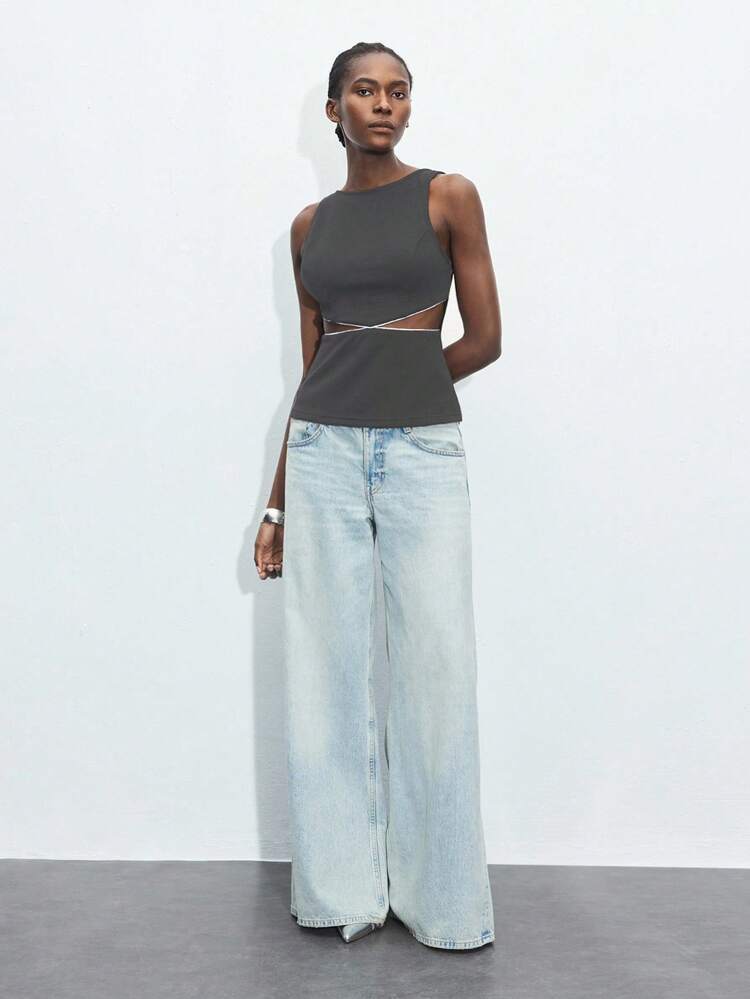 SHEIN Maija Damen schwarzes ärmelloses Crop Top mit ausgeschnittener Taille und Silber-Dekor, elegant, modisch, sexy, geeignet für urbane Musikfestivals und den Alltag, Sommer, Country-Konzerte, Streetwear für Frauen, Stockholm-Stil, Klub, Lehrerin