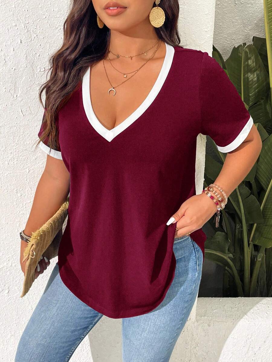 SHEIN Frenchy Camiseta casual de manga corta con cuello en V y bloques de color para mujer de talla grande, verano