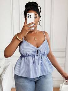 SHEIN PETITE CURVE Talla grande 2025: Top de tirantes con lazo delantero en azul - y blusas casuales tipo babydoll, usables en todas las estaciones