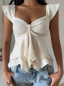 SHEIN EZwear 女士纹理针织荷叶边下摆甜心领口喇叭袖优雅T恤，Rave上衣