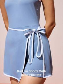 CourtClass 女式无袖不对称下摆系腰运动连衣裙 - 淺藍色 - 查看 5