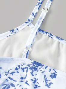 SHEIN Girlism Tween Girl 蓝色和白色花卉印花双层网眼针织弹力吊带迷你褶皱连衣裙 - 藍色 - 查看 4