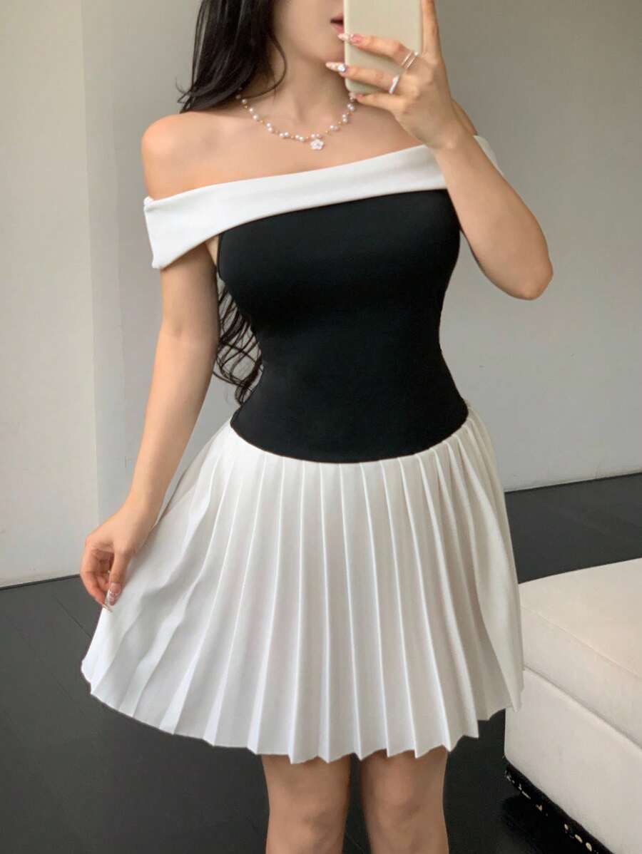 Giddy West Giddy West 1pc Women Off-Shoulder Colorblock Ruffle Elegant Mini Dress - Black and White - View 1