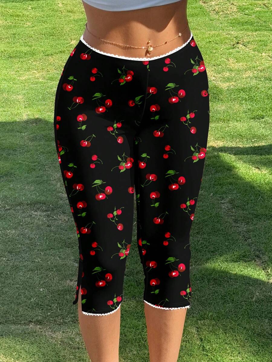 SHEIN EZwear 女士夏季针织黑色底樱桃可爱印花弹力3/4打底裤，适合搭配，街头穿着，机场，返校季节适合外出 - 彩色 - 查看 1