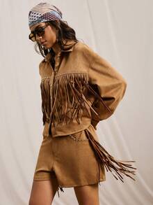 Easelle 2件套卡其色麂皮流苏和水钻装饰夹克和短裤女士套装 - 卡其色 - 查看 9