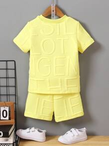 SHEIN 2pcs/Set Young Boy Summer Casual Solid Color Letter Embossed Short Sleeve T-Shirt And Shorts Set, School, Campus, College Summer Holiday - Yellow - View 2