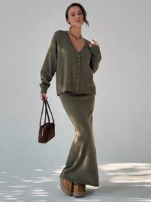 Aloruh 杏色超大落肩长袖开衫+长款A字下摆毛衣裙两件套女装秋季 - 杏色 - 查看 2