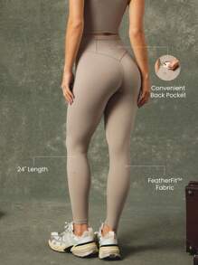 GLOWMODE X Harry Potter 24 英寸 FeatherFit™ 吸汗柔软弹力交叉腰部硅胶标签背面图形腰部口袋紧身裤低冲击瑜伽普拉提 Barre Studio 日常休闲服 - 卡其色 - 查看 2