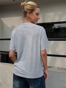 DAZY Camiseta gris holgada y casual con estampado de letras para mujer - Gris - Ver 3