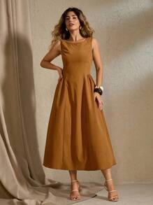 Roveilla Vestido plisado entallado de corte evasé en color liso para mujer de talla grande