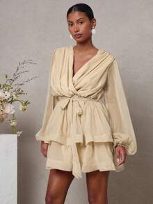 L'Amorae Elegantes Damen Minikleid mit Bindedetail, Puffärmeln, V-Ausschnitt und Volants, Sommeroutfit für Frauen, Urlaubsoutfit für Frauen, Geburtstagsoutfit