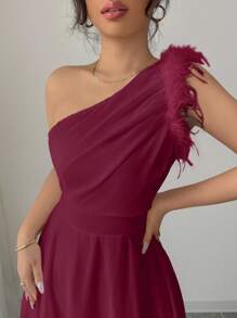 Modelyn French Retro Fairy-Like Shoulder Dress - Burgundy - View 4