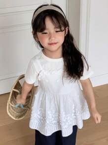 Dazy Kids 年轻女孩花卉3D装饰吊带背心，清新韩版夏季衬衫 - 白色 - 查看 3