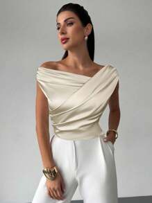 Firerie 女士优雅简约时尚性感日常通勤音乐节度假不对称领口垂坠杏色缎面短款上衣，春夏