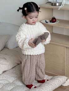 DAZY 2pcs Baby Girls' Casual Fleece Crew Neck Long Sleeve Loose Fit Pants Pajama Set Fall,Winter