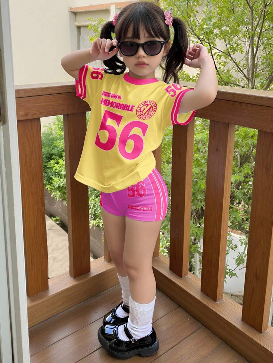 SHEIN 2 件套年轻女孩休闲简约短袖上衣和短裤套装，适合夏季