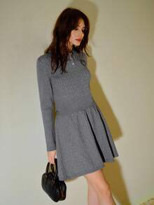 MOTF PREMIUM CONJUNTO DE SUÉTER COM BOTÃO PARCIAL REMENDADO E SAIA - Cinza - Visão 7