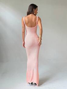 Aloruh 全新时尚年轻度假风格低胸修身纯色3D花卉装饰腰部收腰粉色露背A字长款针织连衣裙 - 粉色 - 查看 3