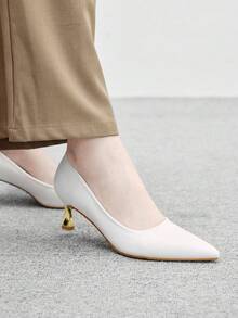 CUCCOO BIZCHIC 女士时尚白色漆皮 PU 尖头一脚蹬鞋，简约设计，适合晚间、通勤、派对、白色办公室工作小跟鞋 - 白色 - 查看 7