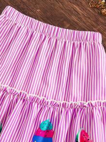 两件套女童套装，荷叶边袖上衣印有有趣的冰淇淋图案，搭配条纹裙。女童夏季套装，冰淇淋主题套装，女童夏季裙装，冰淇淋衬衫，女童秋季服装，返校季穿搭。 - 粉色 - 查看 3