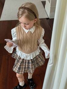 SHEIN Young Girl Ribbed Knit Sweater Vest With Cable Texture, Elegant & Cute, High Quality, Warm & Soft, Versatile For Play, Daily Wear, School, Autumn & Winter,Pairing White Shirt,Back To School Season.College Style, Girls Sweater Vest Cable Knit Sweater Vest Tween Sweater Vest Girls Knitted Vest Kids Sweater Vest Fall