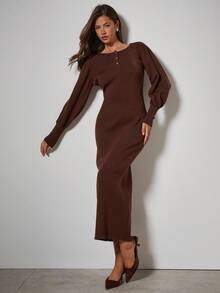 COSMINA 秋冬女士纯色纽扣半襟长袖修身针织连衣裙 - 咖啡棕 - 查看 3